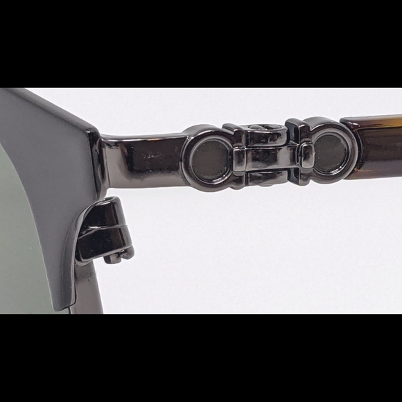 Salvatore Ferragamo :: SF180SG - Picture 9 of 12